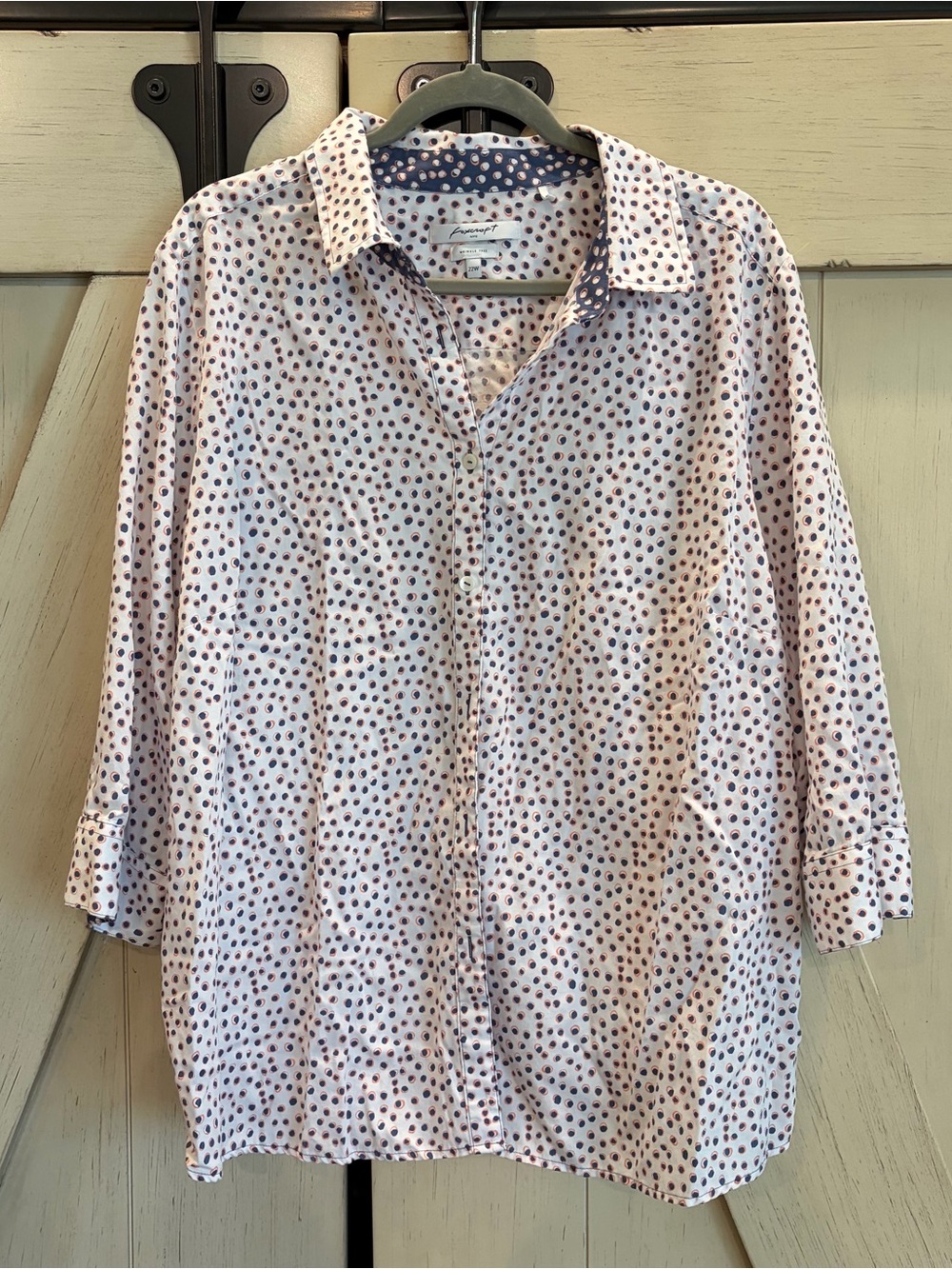 Foxcroft White Button-Down Shirt with Navy and Dot Print Size 22W